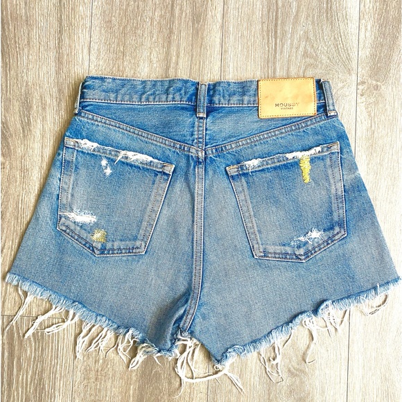EUC MOUSSY VINTAGE HOWA CUT OFF SHORTS DISTRESSED CALUMET BUTTONFLY SIZE 25 or 1 - Picture 6 of 13